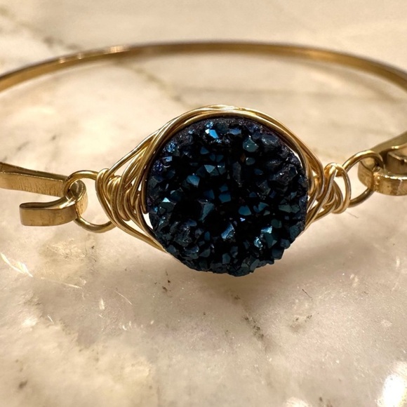 Kinsley Armelle Gold Bracelet with Blue Minerals - Picture 3 of 12